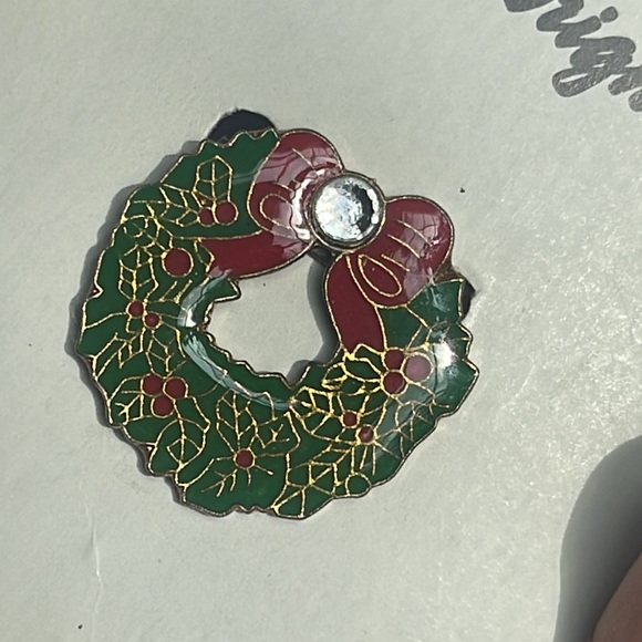Christmas Wreath pin Brooch button - Picture 2 of 4